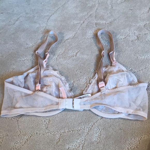 Victoria’s Secret Bra - Picture 2 of 6